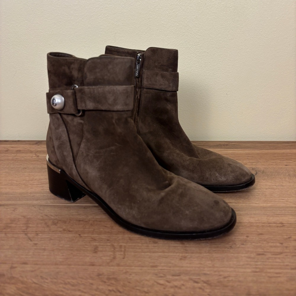 JIMMY CHOO‎ Noor 45 Block Heel Bootie FLAW Size 38 Womens Brown Suede Italy
